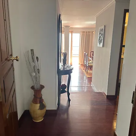Louis House Madeira Group