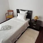 Louis House Madeira Group פונשל