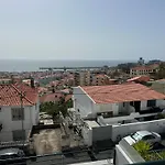 Louis House Madeira Group בית נופש